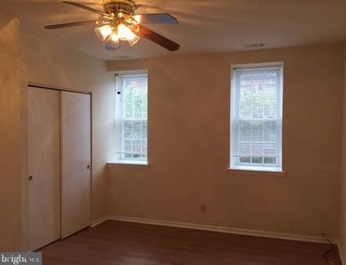 788 2nd St, Philadelphia PA 19122-2602 exterior