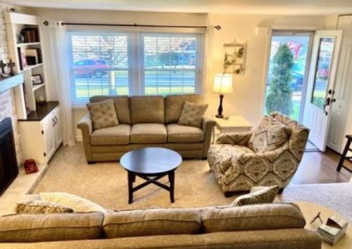 149 Dover Dr, Moon Twp, PA 15108-1079