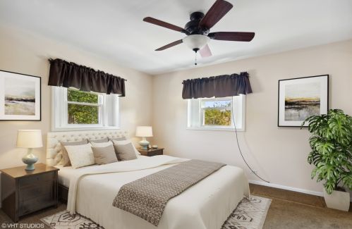 224 Highland Ave, Elmhurst IL 60126-2557 exterior