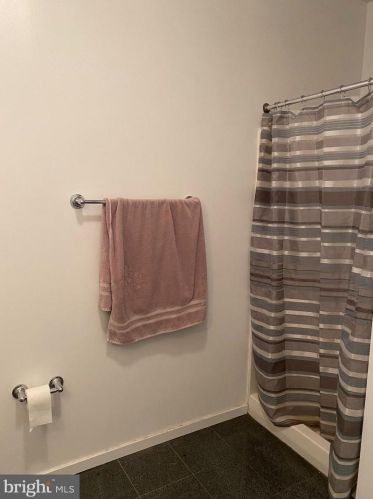 182 Gay St, Philadelphia PA  19128-4800 exterior