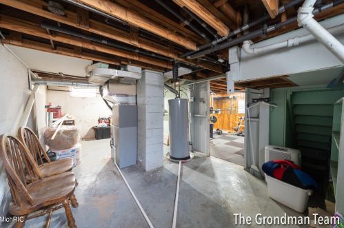 1846 Silver Ave, Grand Rapids MI 49507-2712 exterior