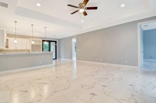 4261 12 St, Naples FL 34120-6418 exterior