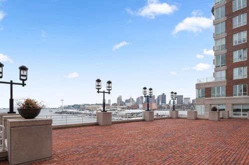 197 8th St, Boston MA 02127-2808 exterior