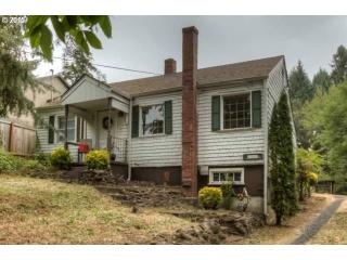 785 Idylwood Dr, Salem, OR 97302-3905