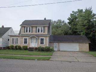 3701 Burger Ave, Cleveland OH  44109-5305 exterior