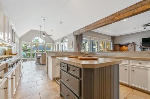 135 April Breeze St, Montgomery TX 77356-5882 exterior