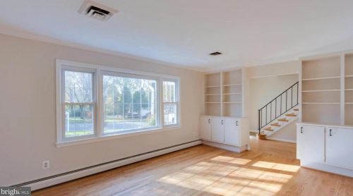 8002 Birnam Wood Dr, Mc Lean VA  22102-2711 exterior