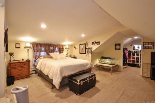 112 Sproat St, Middletown NY 10940-2916 exterior