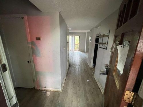 5806 Par 4 Ct, Lithonia GA 30038-1808 exterior