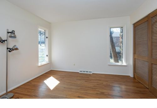 9909 Holliston Ct, Saint Louis MO 63124-1019 exterior