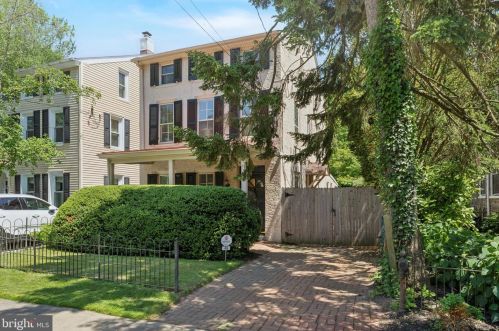 46 Highland Ave, Philadelphia, PA 19118-3308