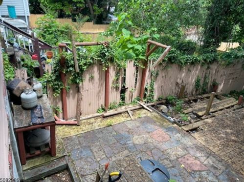 52 Myrtle Ave, Irvington NJ 07111-3338 exterior