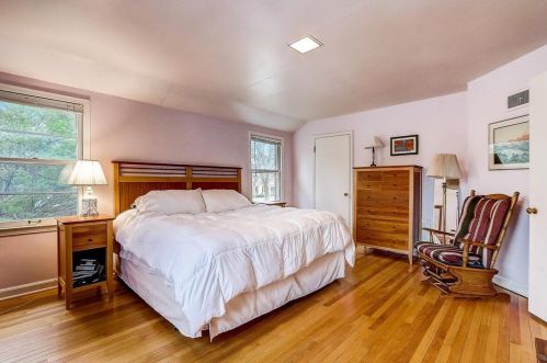 4543 Ardmore Ave, Milwaukee WI 53211-1402 exterior