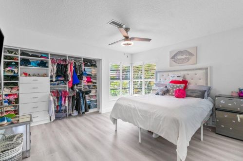 21176 Escondido Way, Boca Raton FL  33433-2505 exterior