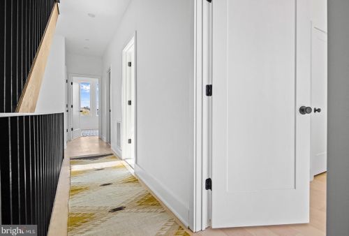 1613 2nd St, Philadelphia PA 19122 exterior