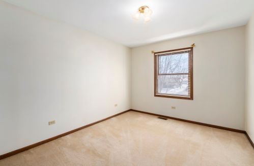 904 Addleman St, Joliet IL 60431-8761 exterior