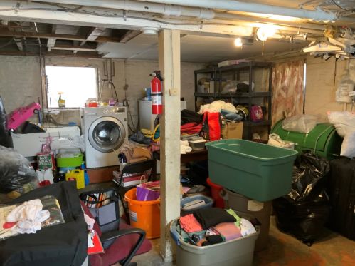 1305 Mayfield Ave, Chicago IL 60638-4405 exterior