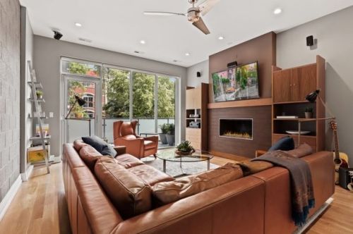 1437 Diversey Pkwy, Chicago, IL 60614-1126