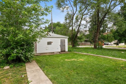 1302 Komensky Ave, Chicago IL 60623-1232 exterior