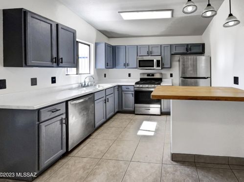 3002 Calle Rabida, Tucson AZ  85706-2779 exterior