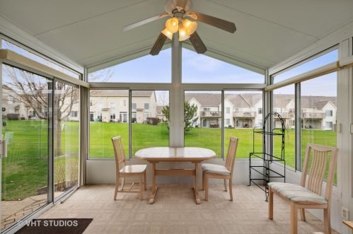 1706 Devonshire Ln, Joliet IL 60404-8177 exterior