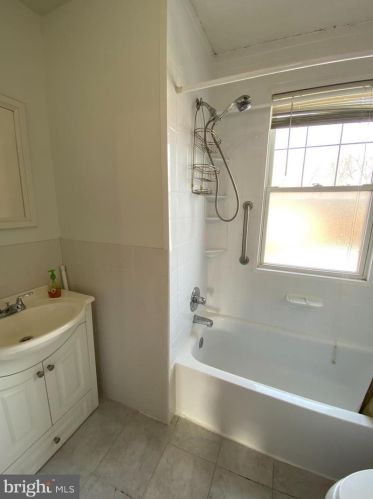 316 Raleigh St, Washington DC 20032-1678 exterior