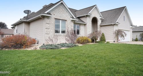 4159 Tallman Creek Dr, Grand Rapids, MI 49534-8443