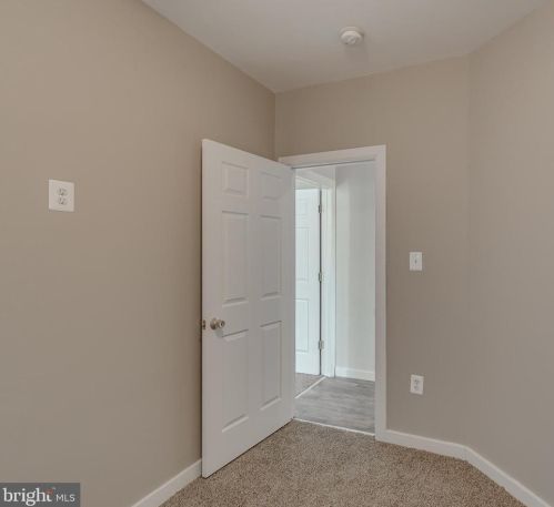 1941 30 St, Philadelphia PA 19121-1838 exterior