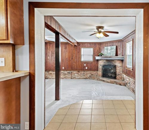 621 Hollywood Ave, Silver Spring MD 20904-3036 exterior