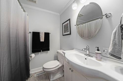 11941 Foreman St, Lowell MI 49331-1082 exterior