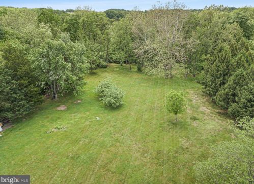 166 Commissioners Rd, Harrison Township NJ 08062-3250 exterior