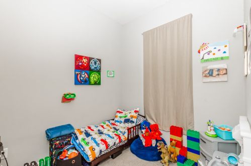 1450 Avers Ave, Chicago IL 60651-2136 exterior