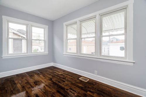 1522 Menard Ave, Chicago IL  60651-1129 exterior