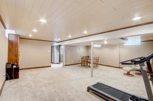 2847 77 St, Milwaukee WI 53219-2766 exterior