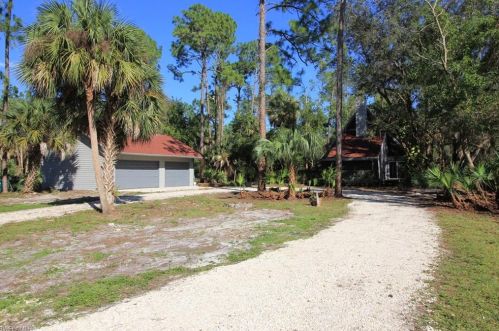 2080 21st St, Naples FL  34117-4610 exterior