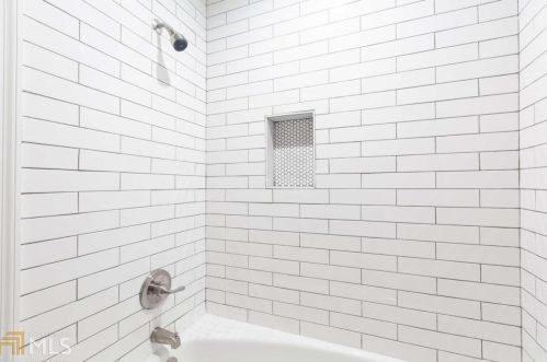 2524 Midvale Ct, Tucker GA  30084-3348 exterior