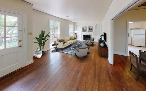 302 32nd St, Austin TX  78705-2406 exterior