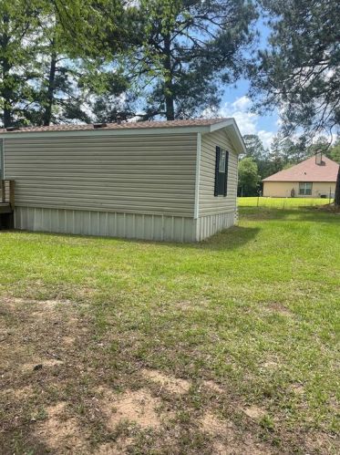 1394 Old Phelps Rd, Huntsville TX 77340-7294 exterior