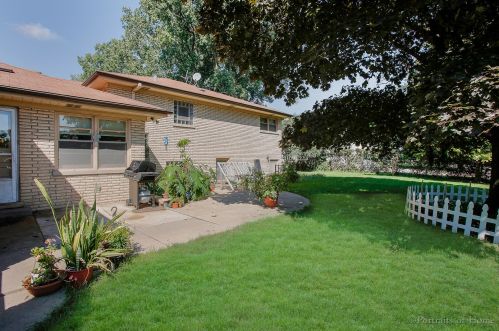 4830 Coyle Ave, Chicago IL 60712-2422 exterior