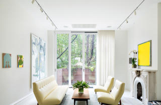 279 4th St, New York NY  10009-7532 exterior