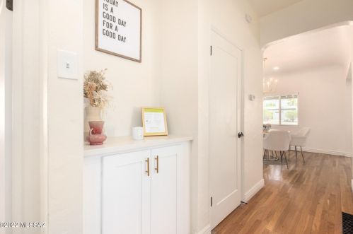 2109 Grant Rd, Tucson AZ  85719-3412 exterior