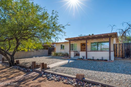 1814 Copper St, Tucson, AZ 85719-3120
