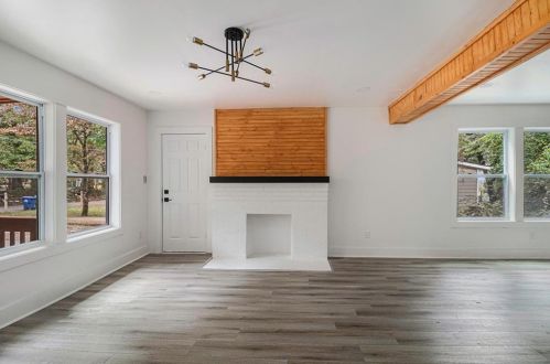 369 Adelle St, Atlanta GA  30315-6601 exterior