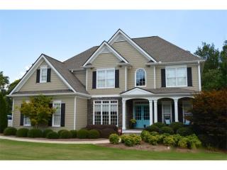 8935 Forest Path Dr, Gainesville, GA 30506-7957