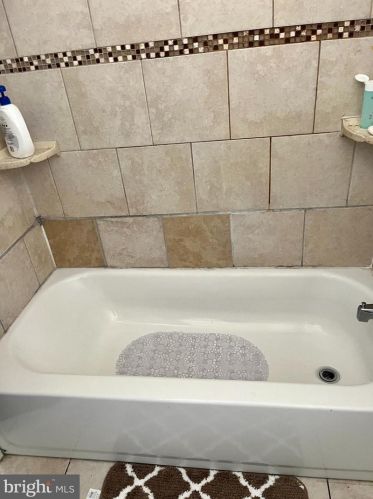 123 9 St, Darby PA 19023-1602 exterior