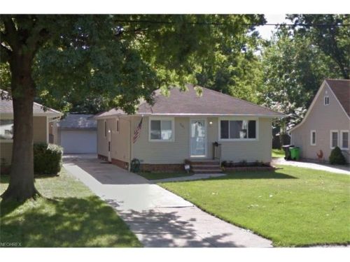 287 238 St, Cleveland OH  44123-1529 exterior