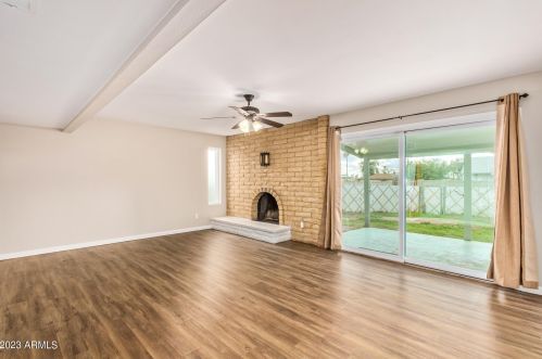 9040 40 Dr, Phoenix AZ 85019-2013 exterior