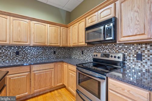 1712 2nd St, Philadelphia PA 19148-1334 exterior