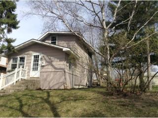 21 16th Ave, Hopkins, MN 55343-7418