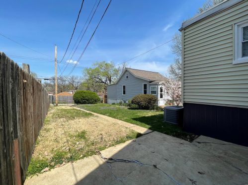 5727 Lansdowne Ave, Saint Louis MO 63109-1528 exterior